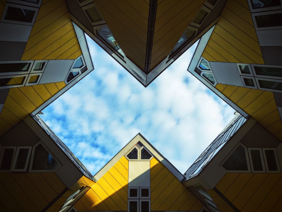 Photo of yellow buildings and sky by Tim Gouw | License: CC0