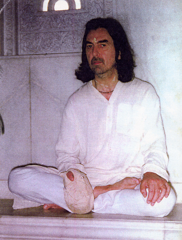 George Harrison Chanting Hare Krishna