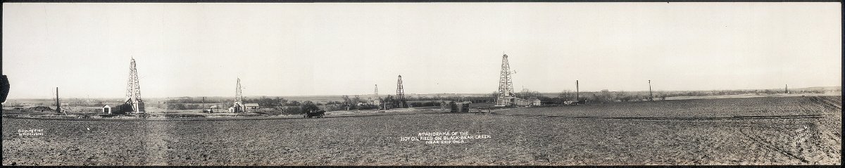 A panorama of the Hoy oil field on Black Bear Creek near Enid, Okla. | Credit: Harold T. Harden and W.P. Cochran | No known copyright restrictions