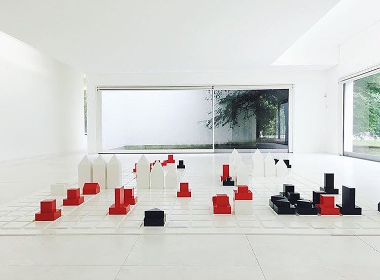 #LiamGillick's The Game of War #installation at the @fundacao_serralves teaches museum-goers about military theory in a chess-like game sprawled over a game board of 500 squares. | Author: @mafaldamarcos | Source: designmilk on Flickr | License: CC BY-SA 2.0