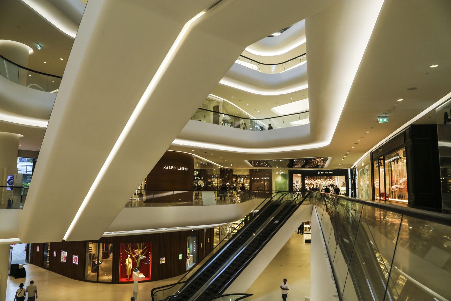 Luxury mall | License: CC0