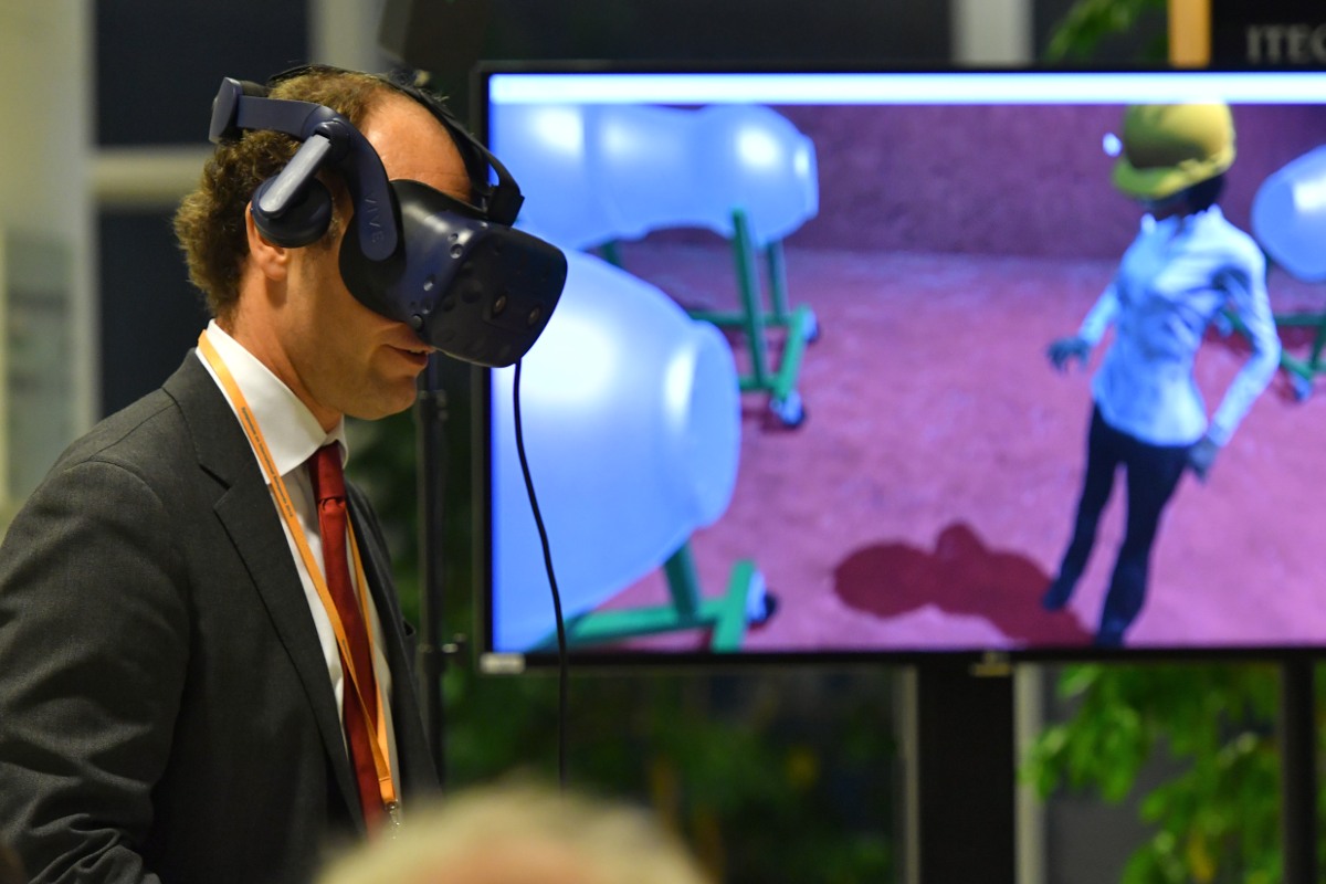 Title: Virtual Reality (03411115) | Author: Dean Calma | Source: IAEA Imagebank | License: CC BY 2.0