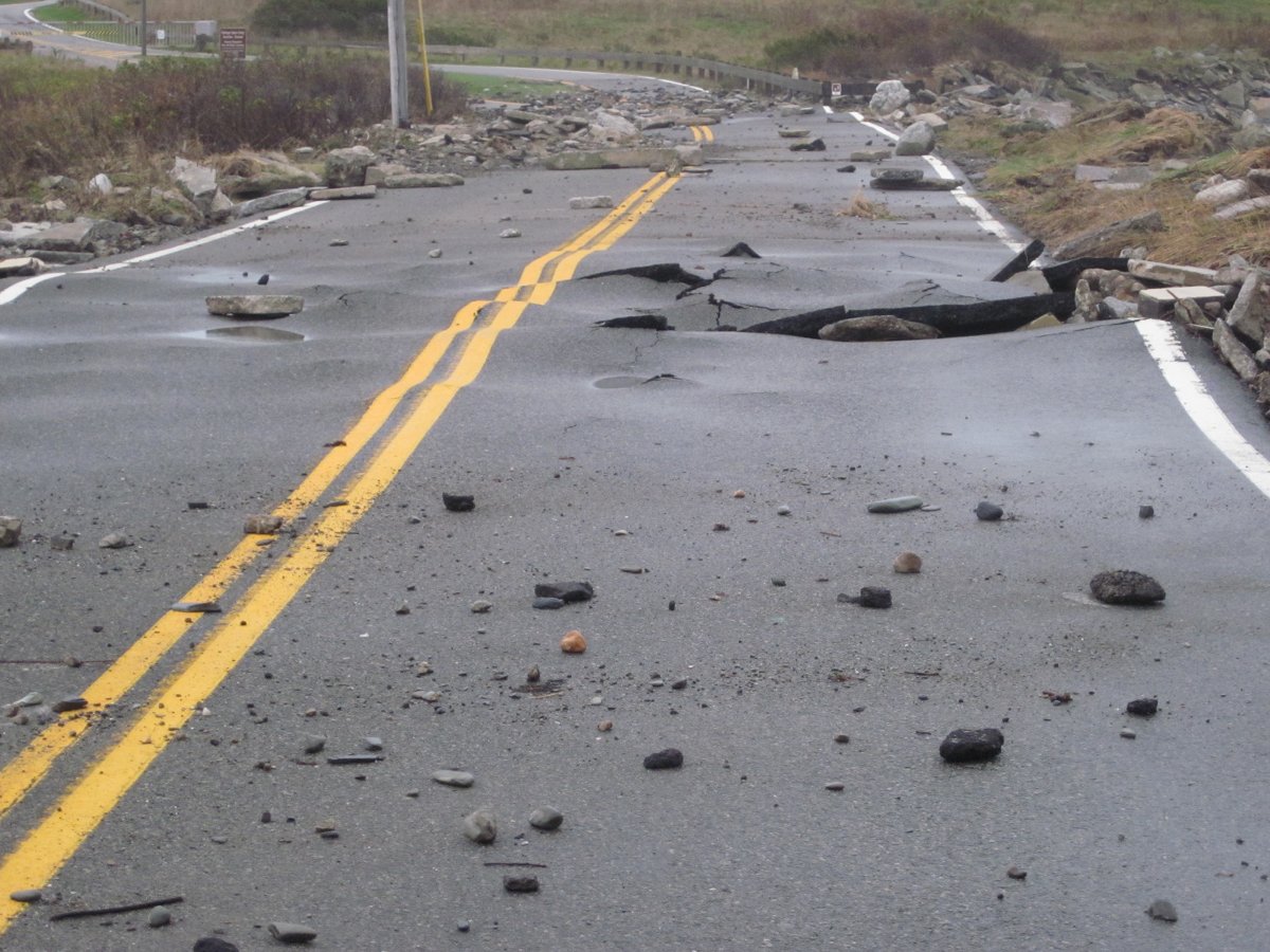 Hurricane damage at Sachuest Point National Wildlife Refuge (RI) | Credit: Hurricane damage at Sachuest Point National Wildlife Refuge (RI) | License: CC0